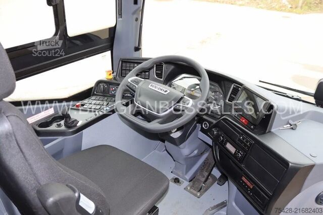 Intercitybus Iveco Crossway 12m Pop light / Double middle door / p...