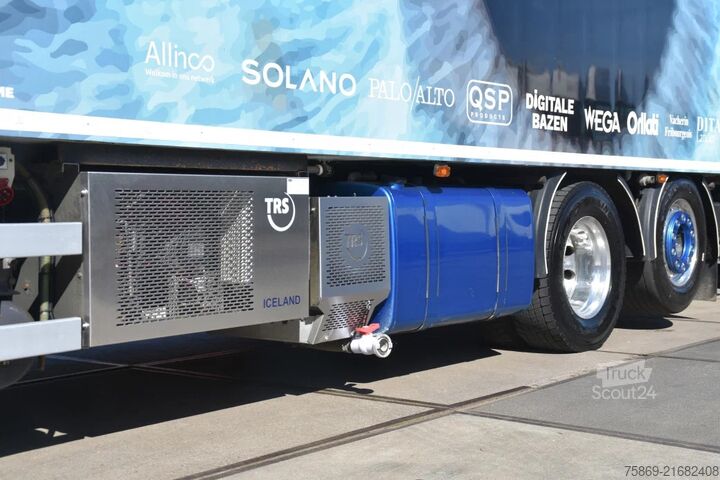 Maleta Volvo FH 460 Globe XL 6x2 + HANGER - RACE TEAM - LIVI...