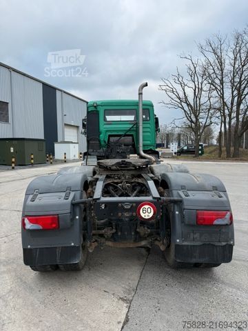 Standaard trekker MAN TGA 33.440 /  Scaltgetriebe/  BLATT - BLATT