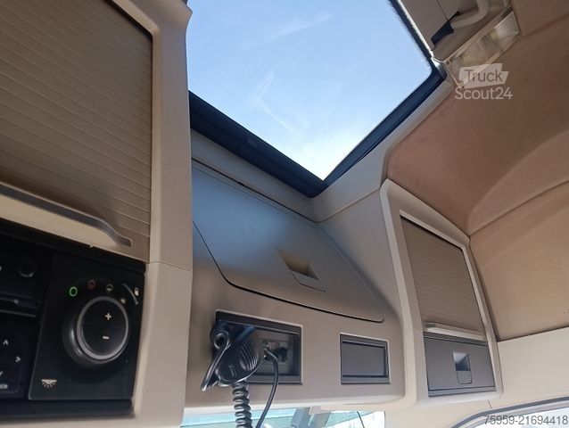 Standard SZM VOLVO FH 460 4x2T GlobeXL I-ParcCool VOLVO ServiceNEU