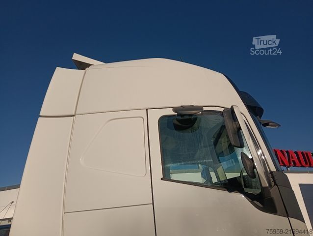 Standard SZM VOLVO FH 460 4x2T GlobeXL I-ParcCool VOLVO ServiceNEU