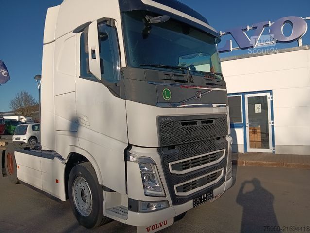 Standard SZM VOLVO FH 460 4x2T GlobeXL I-ParcCool VOLVO ServiceNEU