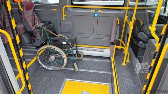 Kleinbus Opel Movano Bürgerbus Lagerfahrzeug Stock