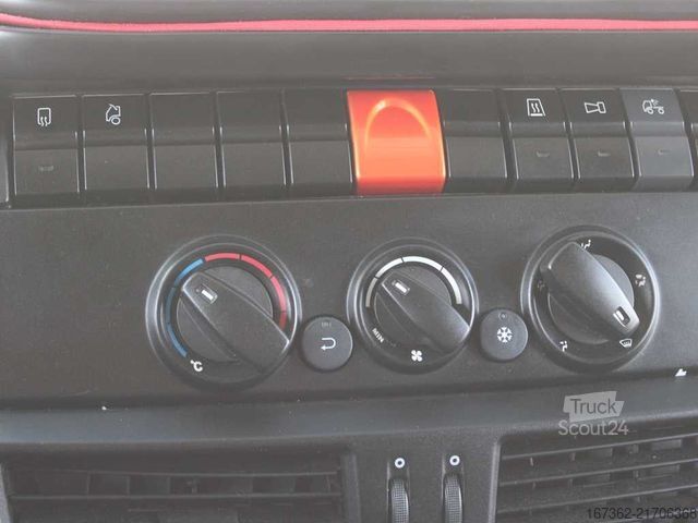 Вантажівка з відкритою платформою IVECO EUROCARGO 14E28, SECONDARY AIR CONDITIONING