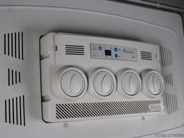 Вантажівка з відкритою платформою IVECO EUROCARGO 14E28, SECONDARY AIR CONDITIONING