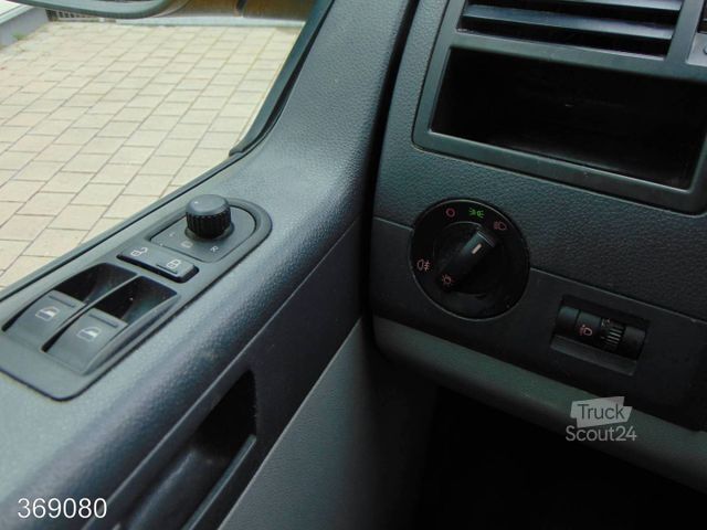 شاحنة بانل VW T5 TRANSPORTER 2.0 TDI 3Sitzer -2x Schiebetür-