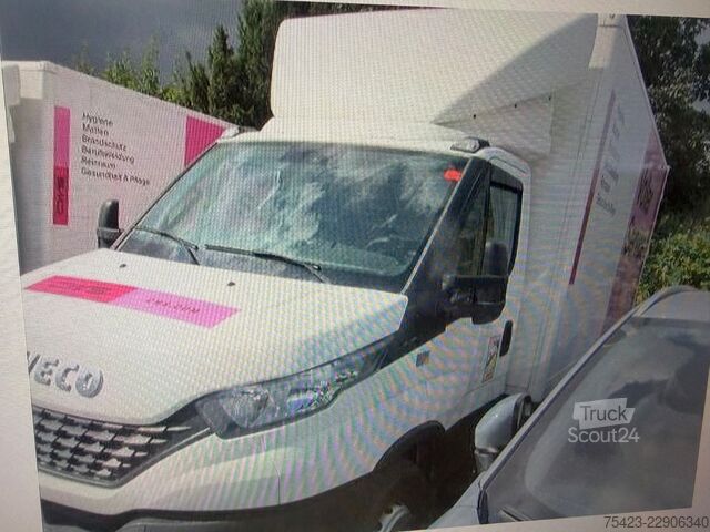 Sandučar IVECO Daily 70 C18 Koffer/LBW/Klima