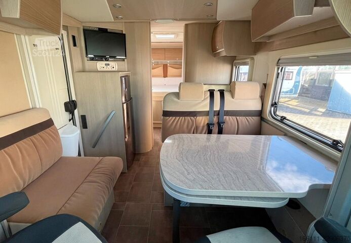 Poluintegrisani kamper BÜRSTNER Ixeo T 734 - Hub/Queensbett - Klima -