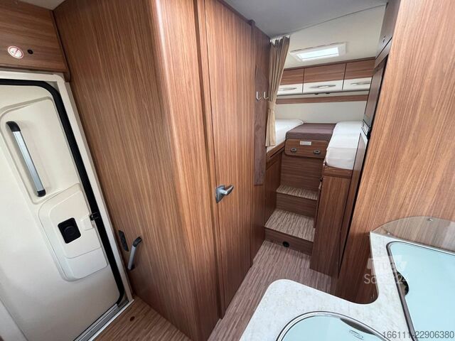 Poluintegrisani kamper CARADO T 448 - Einzelbetten - Hubbett -  -