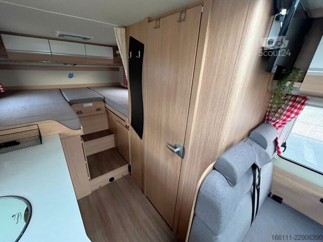 Poluintegrisani kamper SUNLIGHT T 66 - Einzelbetten - Solar - Klima - Tempomat -