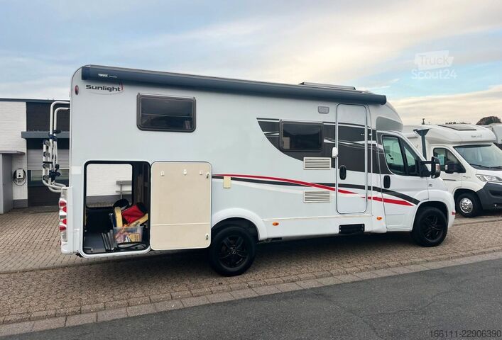 Poluintegrisani kamper SUNLIGHT T 66 - Einzelbetten - Solar - Klima - Tempomat -