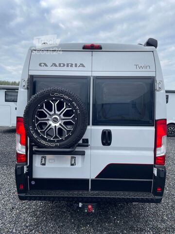 Kamper kombi ADRIA 640 SGX TWIN SUPREME | Markise,TV,Elekt. Hubbett
