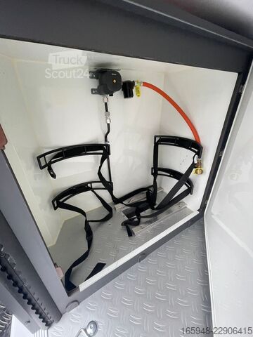 Kamper kombi ADRIA 640 SGX TWIN SUPREME | Markise,TV,Elekt. Hubbett