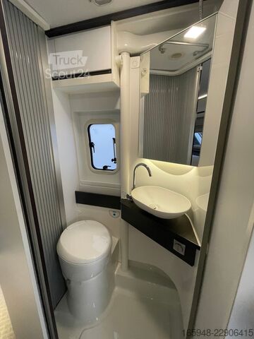 Kamper kombi ADRIA 640 SGX TWIN SUPREME | Markise,TV,Elekt. Hubbett
