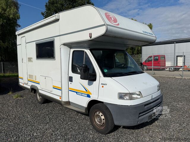 Autocaravana con alcoba Eura Mobil EURA 585 ALKOVEN | *Händlergeschäft*