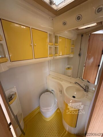 Autocaravana con alcoba Eura Mobil EURA 585 ALKOVEN | *Händlergeschäft*