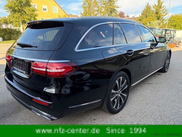 Microbuz MERCEDES-BENZ E 300 de T EXCLUSIVE Interieur 360° DISTRONIC