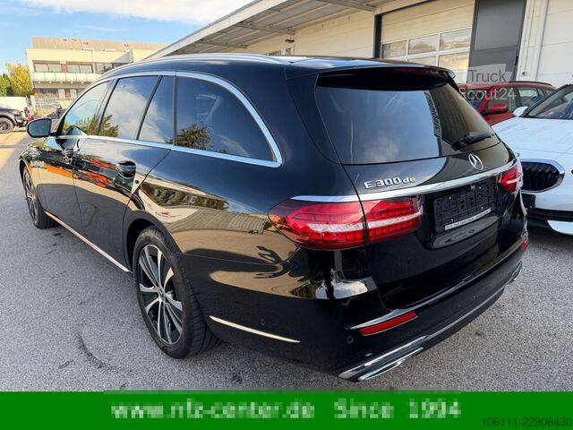 Microbuz MERCEDES-BENZ E 300 de T EXCLUSIVE Interieur 360° DISTRONIC