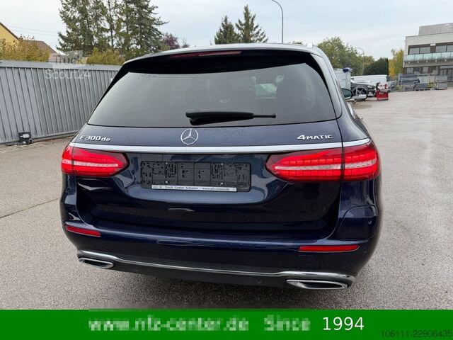 Mikroautobusas MERCEDES-BENZ E 300 de 4Matic AVANTGARDE HeadUP KEYLESS-GO