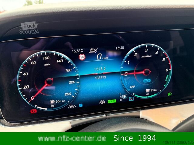Miniautocarro MERCEDES-BENZ E 300 de 4Matic AVANTGARDE HeadUP KEYLESS-GO