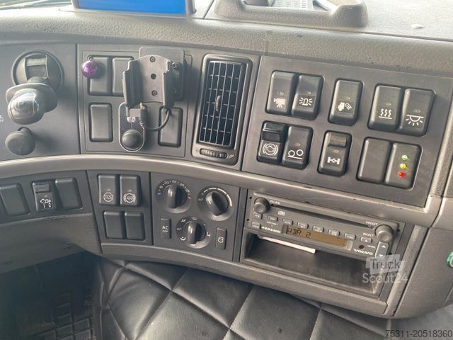 Tipper truck VOLVO FM 340 6x2 | HIAB 144 E-3*Funk*5+6 Kreis*Lift*AC