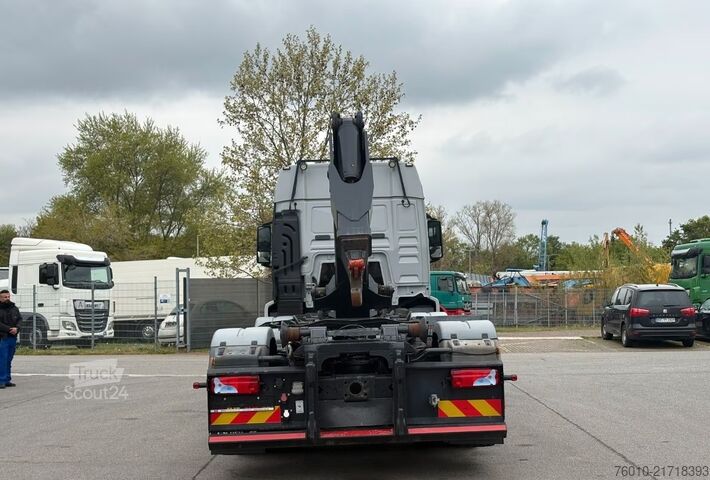 Autocamion cu cârlig pentru containere MAN TGS 32.480