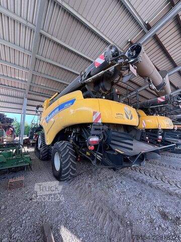  New Holland CR 10.90