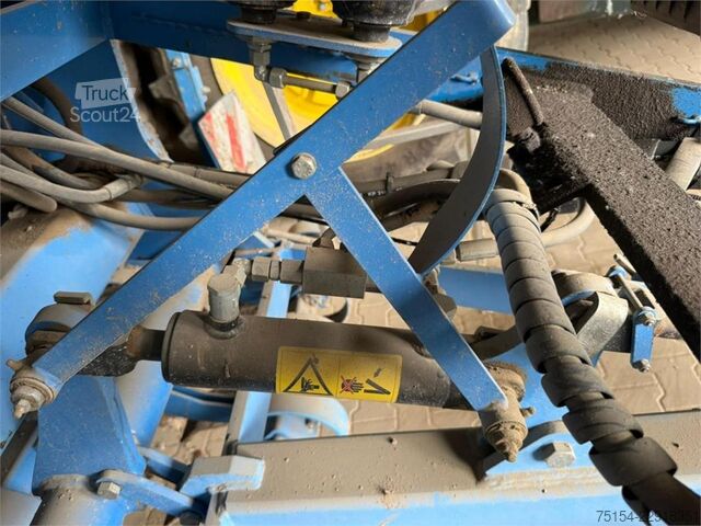  Lemken Compact Solitair 9/300
