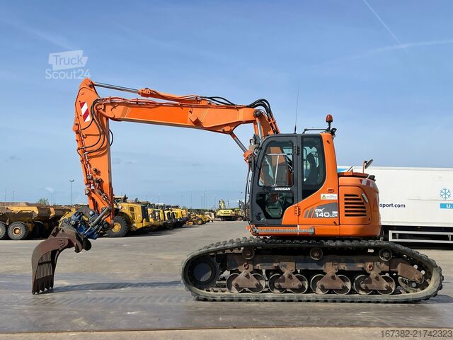 Raupenbagger Doosan DX140LCR
