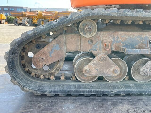 гусеничний екскаватор Doosan DX140LCR