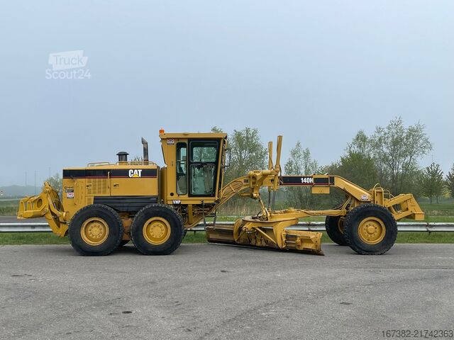 مستویة الطریق Caterpillar 140H