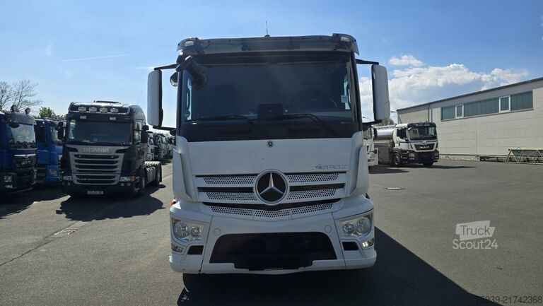 LKW mit Tankaufbau Mercedes-Benz Actros 1843 4x2