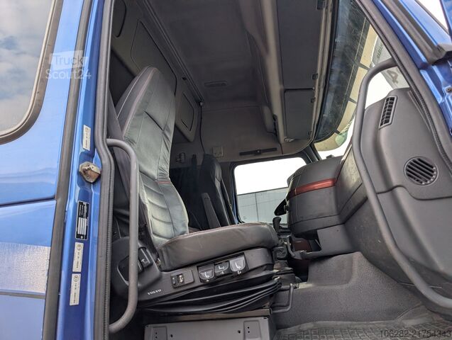 Kroghejselastbil Volvo FH16 6X4 610HP HYVA Blatt/Luft Manuell