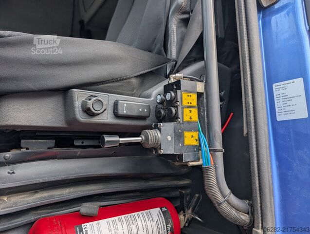 Kroghejselastbil Volvo FH16 6X4 610HP HYVA Blatt/Luft Manuell