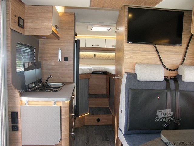 Autorulotă semi-integrată WEINSBERG CaraSuite 650 MEG Ford inkl. 7 Pakete