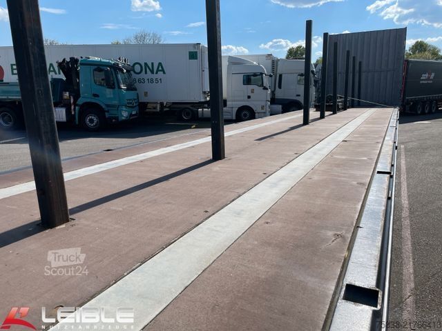 Arbejdsplatform sættevogn KÖGEL S24-1 Plateau Rungen *Liftachse*Palettenkasten