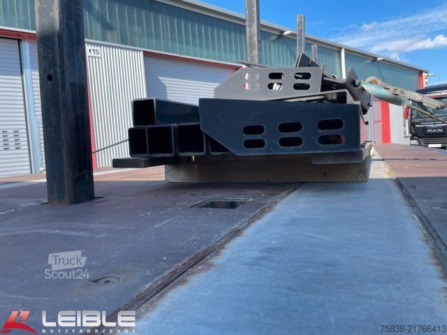 Arbejdsplatform sættevogn KÖGEL S24-1 Plateau Rungen *Liftachse*Palettenkasten