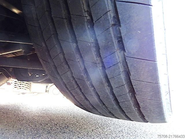 Camion de boissons MAN 26.440 TGX*7,7m Schwenkwand*ATM 38 tkm*LBW*Retar