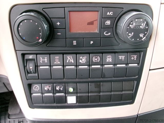 Camião de bebidas MAN 26.460 TGS*kpl. Zug*2x 2,5to LBW*38Pal*Lift/Lenk