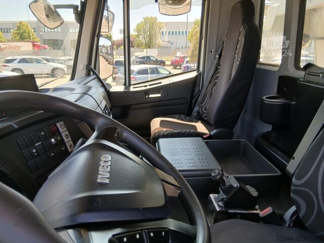 Autocarro ribaltabile Iveco Trakker 500