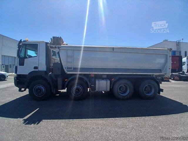 Autocarro ribaltabile Iveco Trakker 500