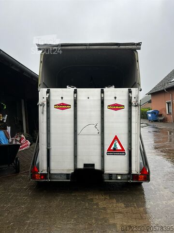 Rimorchio per cavalli Böckmann Big Champion