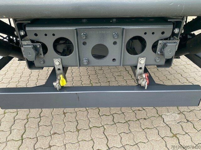 LKW mit Kofferaufbau Mercedes-Benz Actros 1824L Koffer/LBW 2.000kg/Klima/PPC