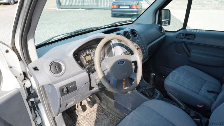 Furgon blaszak FORD Transit Tourneo Connect 90T220 Kasten