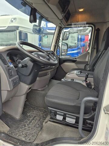 Zaprta posoda DAF LF 230 FA