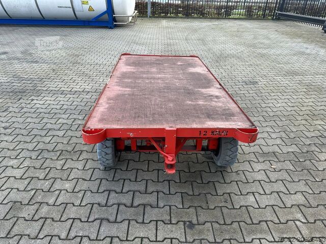 Caminhão plataforma Mafi stack of 2x double-steered and connectable heav...