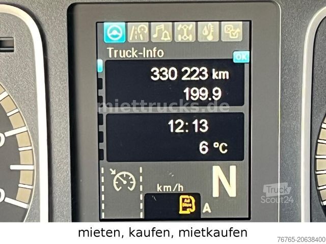 Dobozos teherautó MERCEDES-BENZ 1223 L Koffer LBW 1500kg