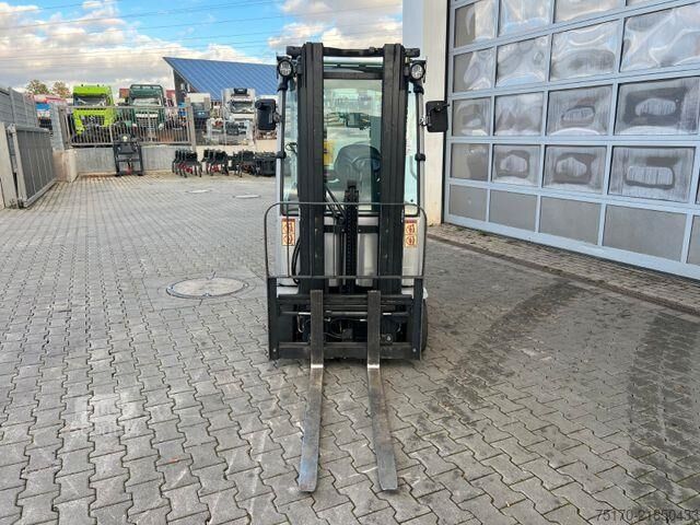 Gaffeltruck Still RX20-14 / Triplex: 4.60m! / nur 2.438h! / SS