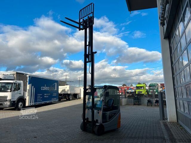 Gaffeltruck Still RX20-14 / Triplex: 4.60m! / nur 2.438h! / SS