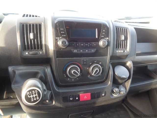 Skåpbil Peugeot BOXER - mot. nuovo